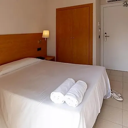 Hotel Bay 2*