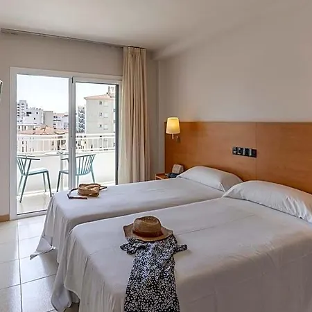Hotel Bay 2*
